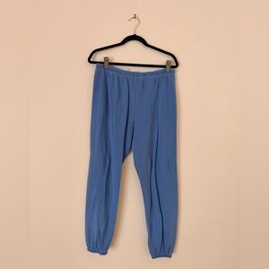 Perfect white tee size L Johnny sweatpants